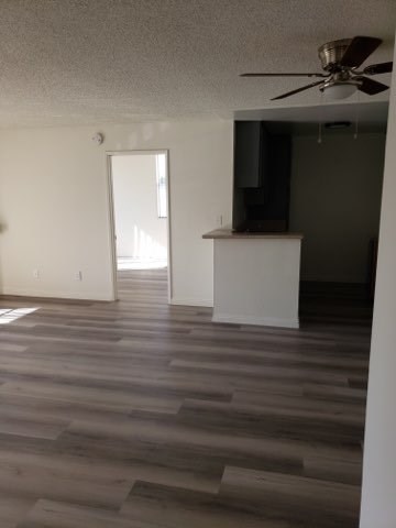 Floor plan for 2 beds, 2 baths, 1000 sqft