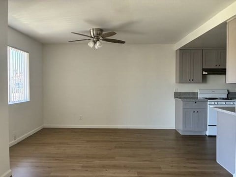 Floor plan for 1 bed, 1 bath, 780 sqft