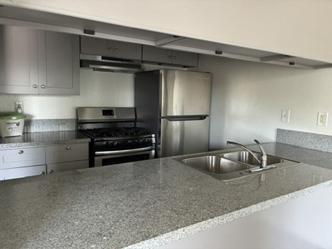 Floor plan for studio, 1 bath, 375 sqft