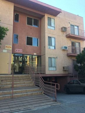 Los Angeles apartment for rent - a building with some stairs in front of it