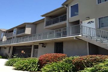 Sherman Oaks apartment for rent - the building in which the apartment is located