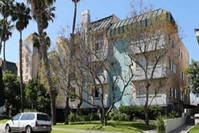 Los Angeles apartment for rent - a building with a mural on the side of it