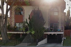 Los Angeles apartment for rent - the building in which the guest house is located