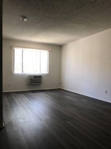 Floor plan for 1 bed, 1 bath, 525 sqft