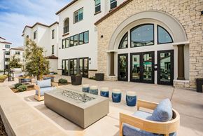 San Ramon apartment for rent - Outdoor Firepit Patio at Pradera Apartments, San Ramon