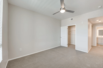 Unfurnished room