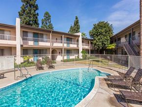 Huntington Beach apartment for rent - our apartments showcase an unique swimming pool
