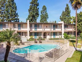 Huntington Beach apartment for rent - our apartments showcase an unique swimming pool