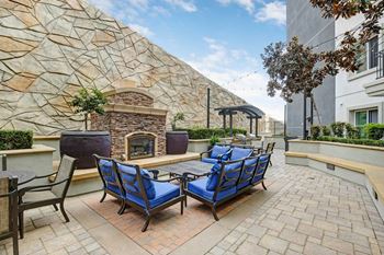 Fireplace lounge