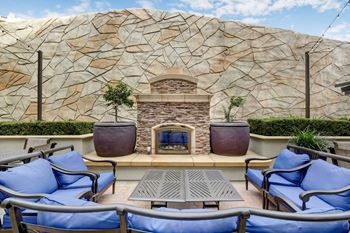 Outdoor fireplace