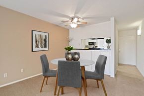 Long Beach apartment for rent - Dining Area at Bixby Knolls, California, 90807