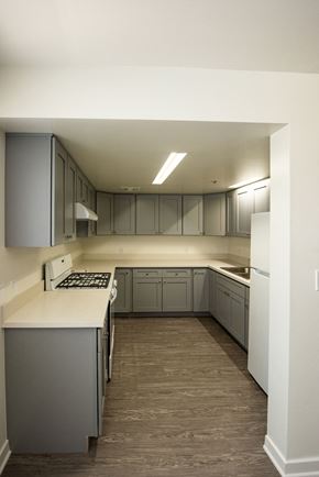 Santa Monica apartment for rent - Sample Unit Kitchen