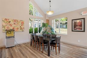Stillwater townhouse for rent - the dining room of a house with a table and chairs