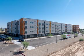Phoenix apartment for rent - Inviting Community