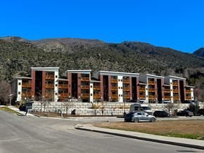 Glenwood Springs apartment for rent - Apartment Complex of MountainView Flats in Glenwood Springs, CO