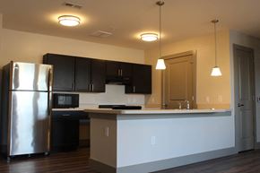 Columbus apartment for rent - Kitchen Unit at Gladstone Apartments, Columbus, Indiana