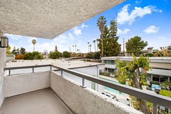 Patio/balcony (in select homes)