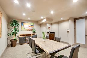 Los Angeles apartment for rent - Conference Room at Woodcliff Luxury Apartments for rent in  Culver City