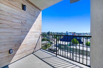 Balcony/patio