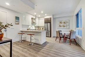 Los Angeles apartment for rent - Kitchen and Dining area