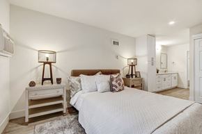 Los Angeles apartment for rent - Bedroom at Woodcliff Apartments
