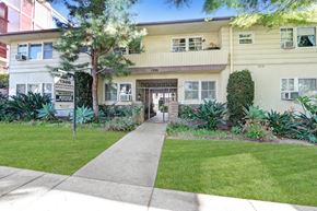 West Hollywood apartment for rent - A building with the number 1386 on it.