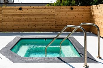 Spa/hot tub