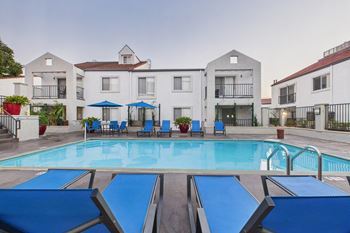 Resort-style swimming pool