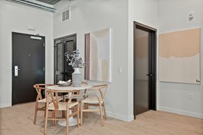Los Angeles apartment for rent - a dining area with a round table and four chairs