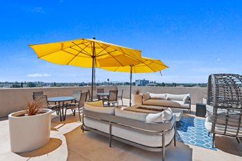 Sky terrace - fifth level roof deck