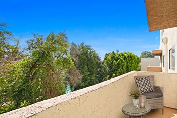 Patio/balcony*