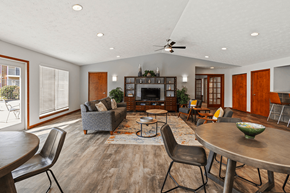 Brownsburg apartment for rent - Clubhouse at Brownsburg Pointe featuring a spacious interior with seating areas.