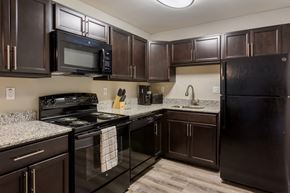Hollywood apartment for rent - Spacious Full Size Kitchen at Halcyon Apartments, Hollywood, FL, 33024.