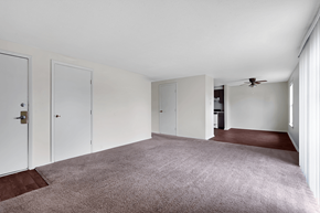 Louisville apartment for rent - Open living and dining area in a 1-bed, 1-bath apartment at Mount Vernon.
