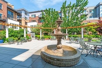 Private community courtyard