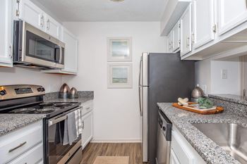 Stainless steel or black appliance package*