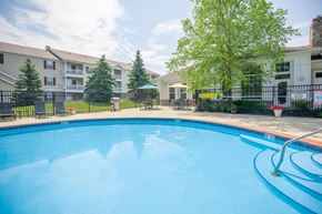 Avon apartment for rent - the swimming pool at our apartments