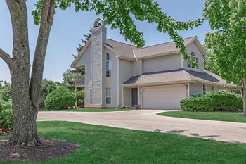 Attached 1 or 2 car garage
