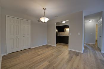 Plank flooring*