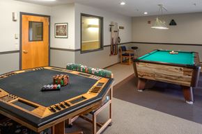 Beaverton apartment for rent - Creekside Village Game Room