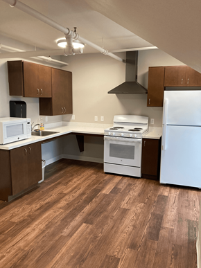 Portland apartment for rent - Patton Home_Communal Kitchen