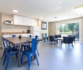Roseburg apartment for rent - Rose Villa