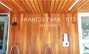 Portland apartment for rent - the entrance park apartments in the lobby of the building
