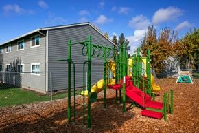 Hood River apartment for rent - Indian Creek Village
