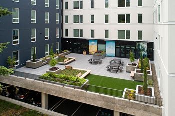 Community balcony/courtyard