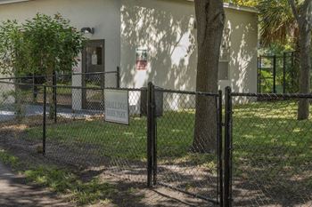 Terraces-amenity-small-dog-park.Jpg