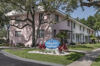 Terraces-amenity-landscaping.Jpg