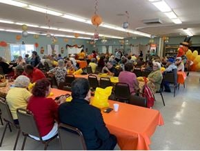 Cutler Bay apartment for rent - Residents enjoying Thanksgiving in the community dining room