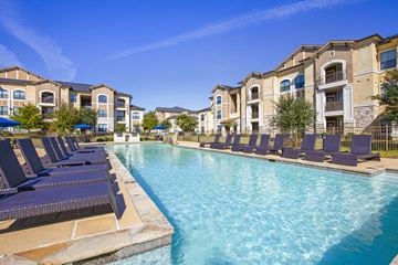 Burleson apartment for rent - Summercrest Burleson Apartments