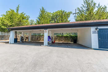 Car care center